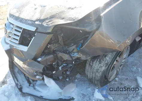 2014 Cadillac Srx Luxury Collection z USA, uszkodzony, nr VIN 3GYFNBE30ES573825